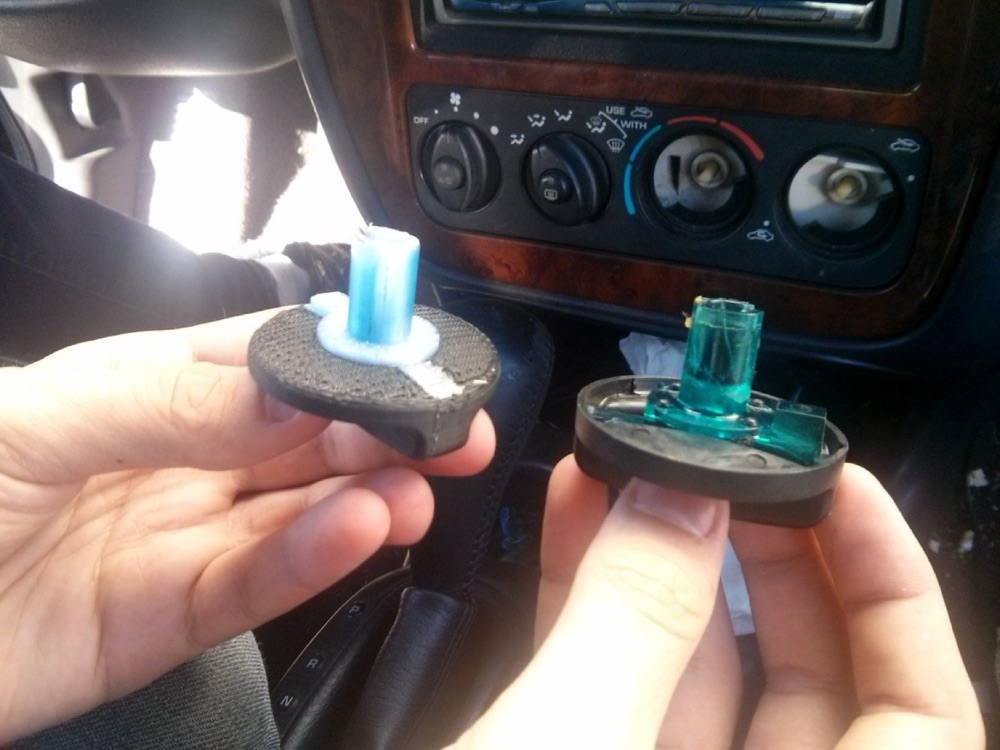1999 Chrysler Sebring klima sıcaklık düğmesi