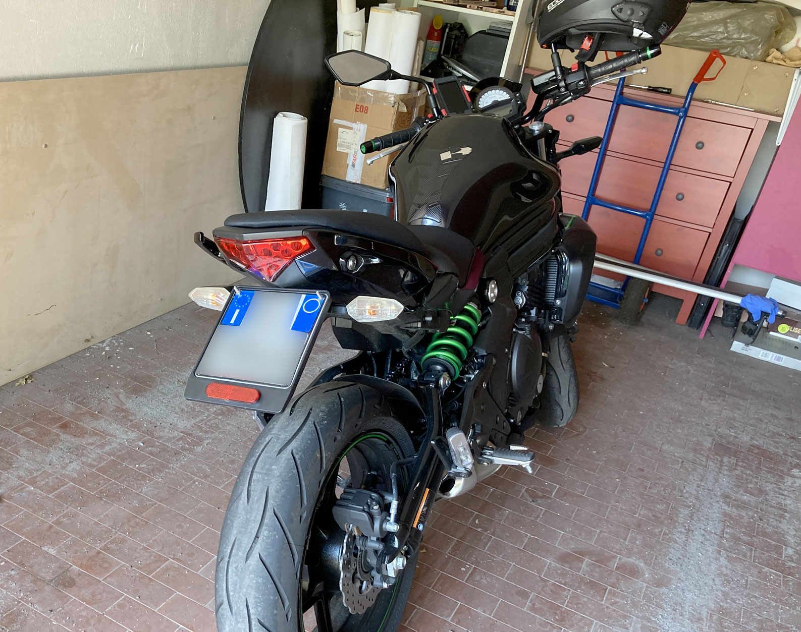 Kawasaki ER-6N Arka Camurluk Kisaltma Kiti