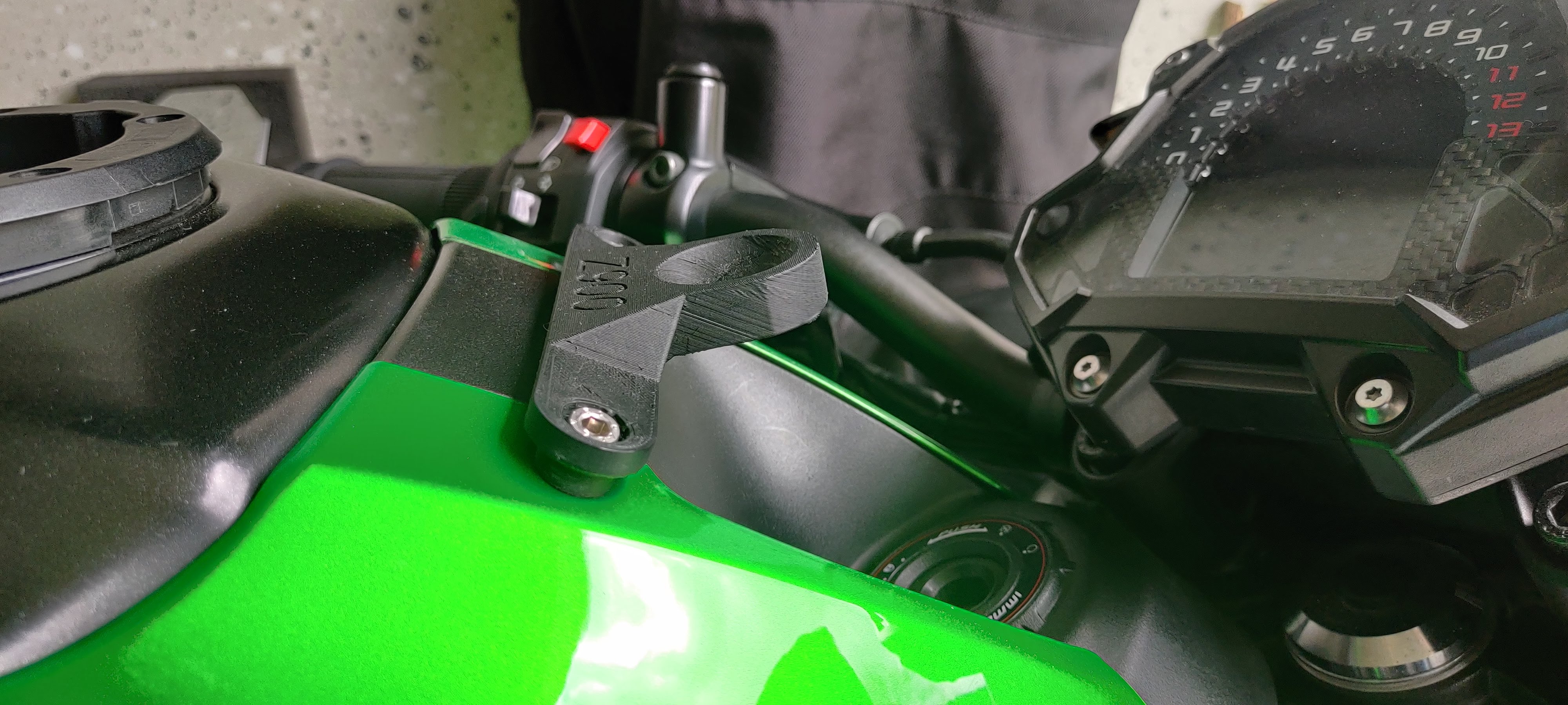 Kawasaki Z900 Telefon Tutucu V7 görsel 4