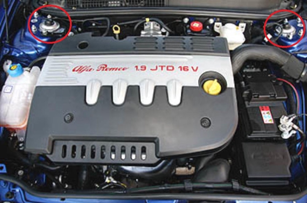 Alfa Romeo 156 amortisör kapağı