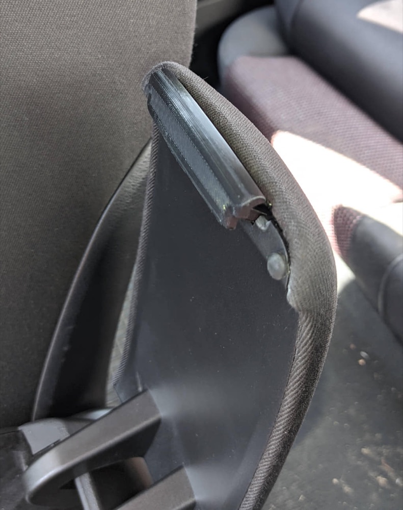 Audi A3 8P Kolçak (Orta Kol Dayama) Kapak Mandalı görsel 2