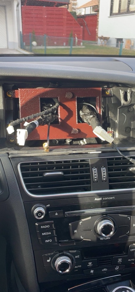 Audi A5 (B8) 10,25" CarPlay/Android Ekran Montaj Braketi
