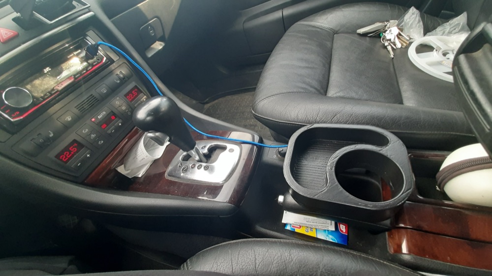 Audi A6 C5 Orta Konsol Bardaklık (Cup Holder)