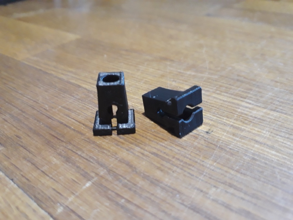 Audi / VW Plastik Somun Yuvası (Captive Nut, 811807577C)