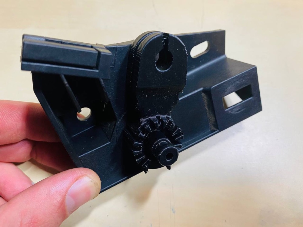 Audi VW Seat Kaput Açma Kolu Braketi (Bowden Kablo Konnektörü)