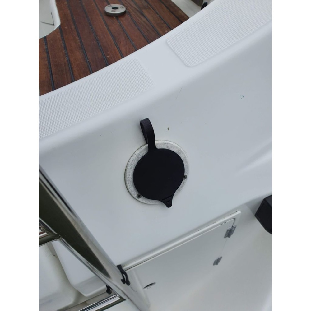 Beneteau 281 kıç duş kapağı