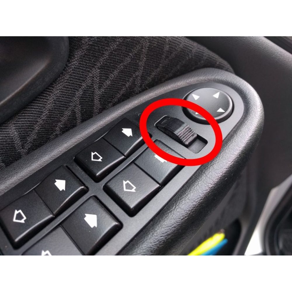 BMW Ayna Parçası görsel 2