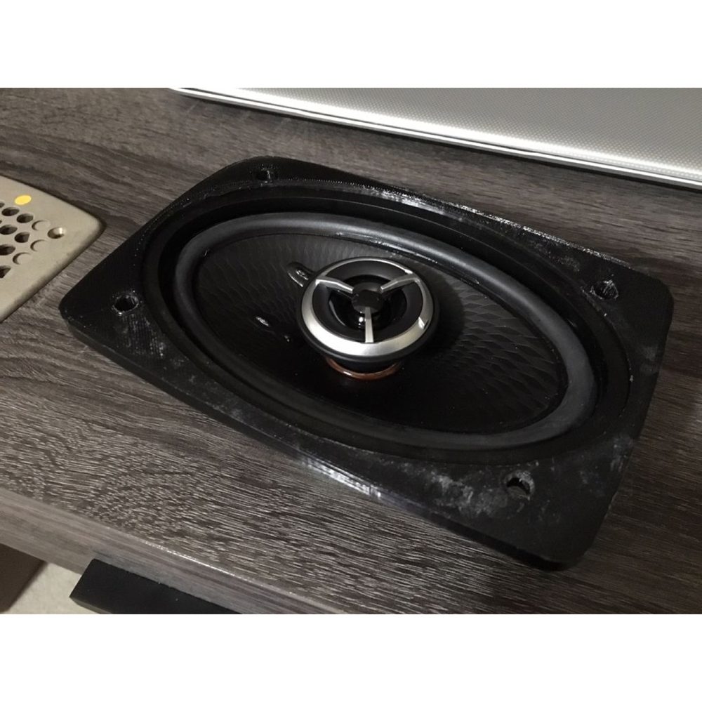BMW E28 4x6 Hoparlör Adaptör Halkası görsel 3