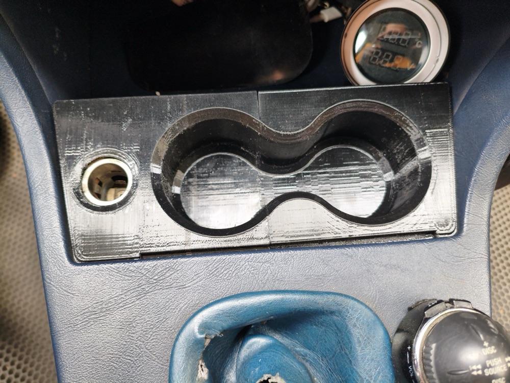 BMW E28 Bardaklık