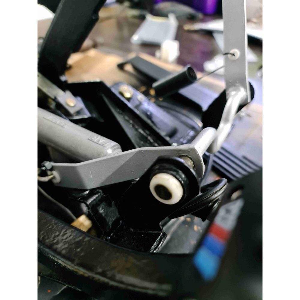 BMW E30 Pedal Parçası görsel 2