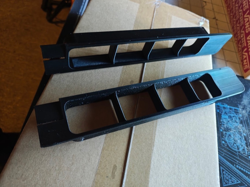 BMW E30 Valance Ön Panel Izgarası görsel 2