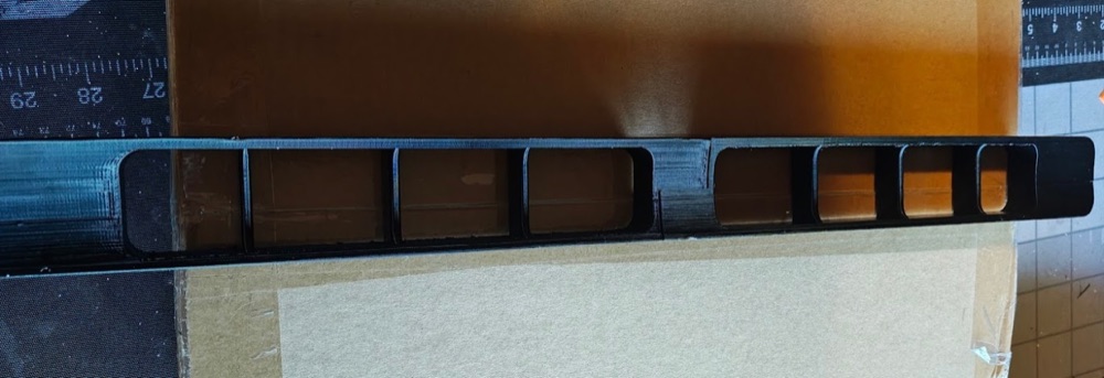 BMW E30 Valance Ön Panel Izgarası görsel 3