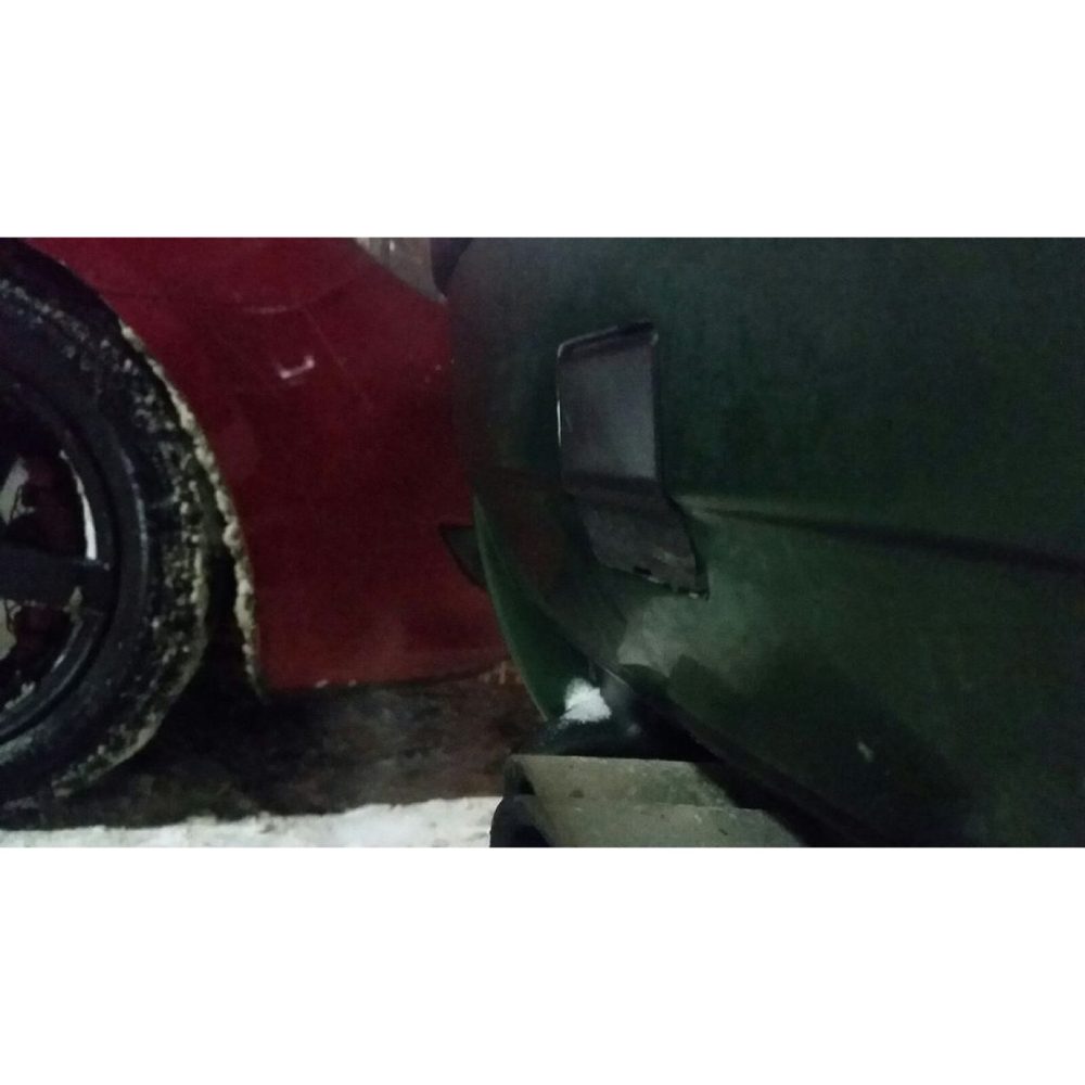 BMW E36 Arka Tampon Kapağı görsel 3