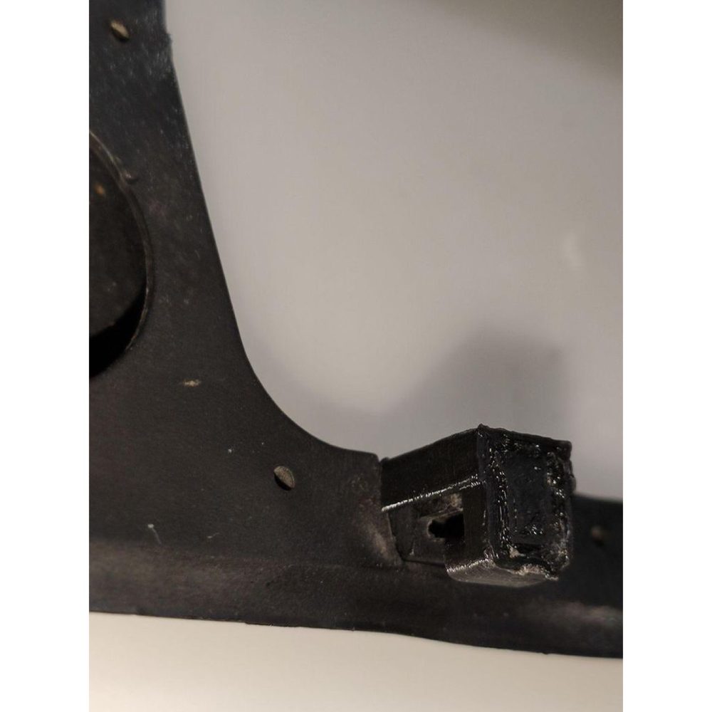 BMW E36 Kapı Kolu Trim Onarımı görsel 3