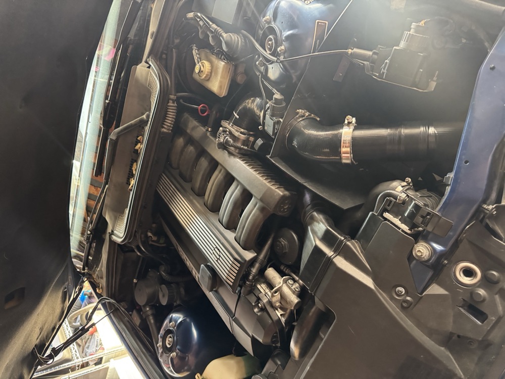 BMW E36 Tampon Hava Giriş Portu görsel 3