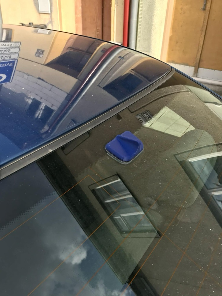 BMW E39 Köpekbalığı Anten Kapağı (Shark Fin)