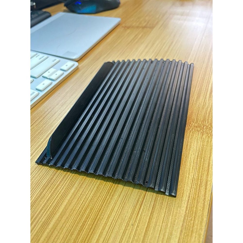 BMW E46 Arka Kül Tablası Sürgü Kapağı