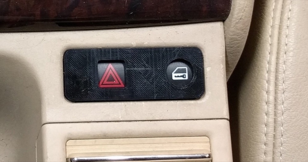 BMW E46 Dörtlü Flaşör ve Kilit Tuşu Çerçeve Kapağı