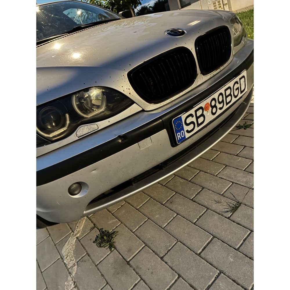BMW E46 Ön Çeki Noktası Kapağı görsel 2