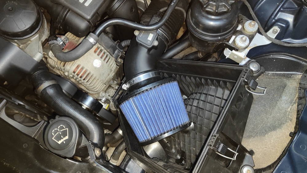 BMW E60 Koni Hava Filtresi Adaptörü