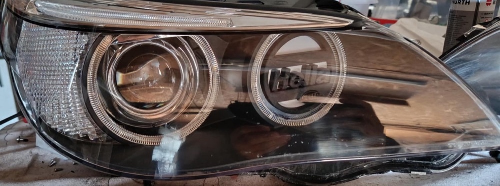 BMW E90 Hella Bi-LED Dönüşüm Adaptörü