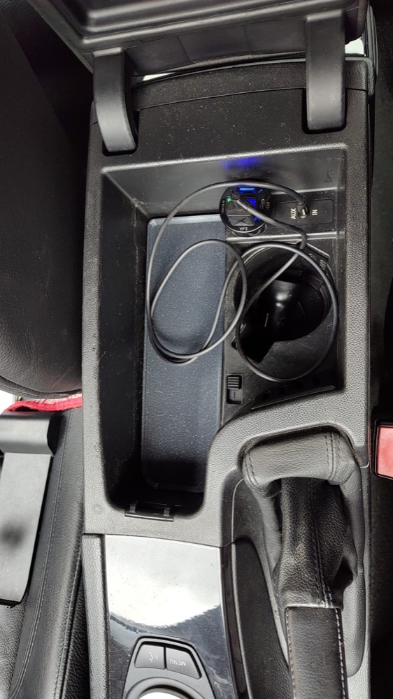 BMW E92 Kolçak İçi Telefon Bölmesi Tabanı