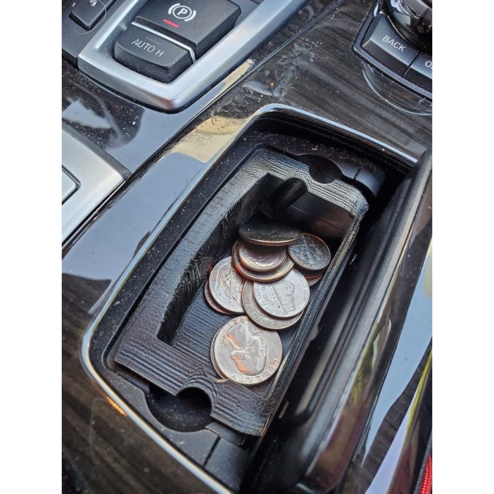BMW F10 Kül Tablası / Bozuk Para Gözü görsel 2