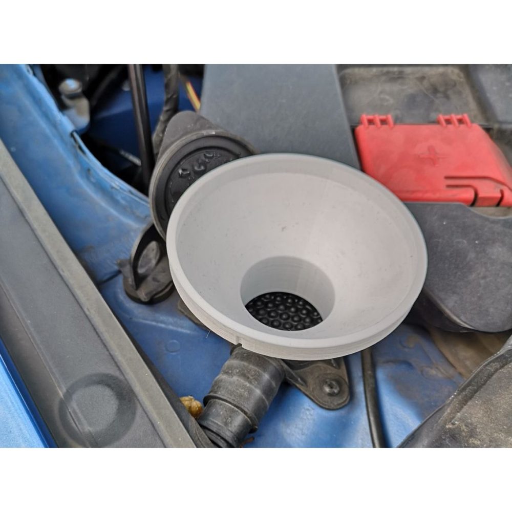 BMW F30 Cam Suyu Hunisi