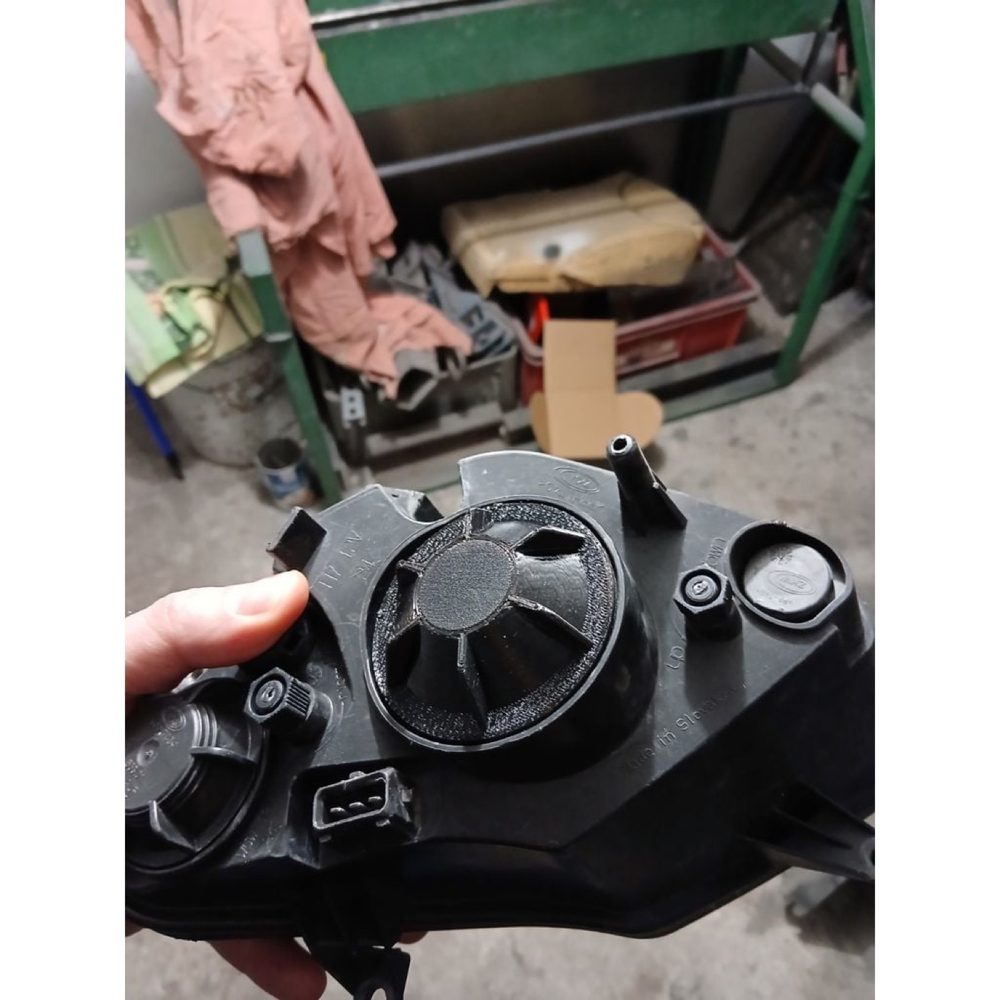 BMW Far Parçası — S1000RR Kapak görsel 2