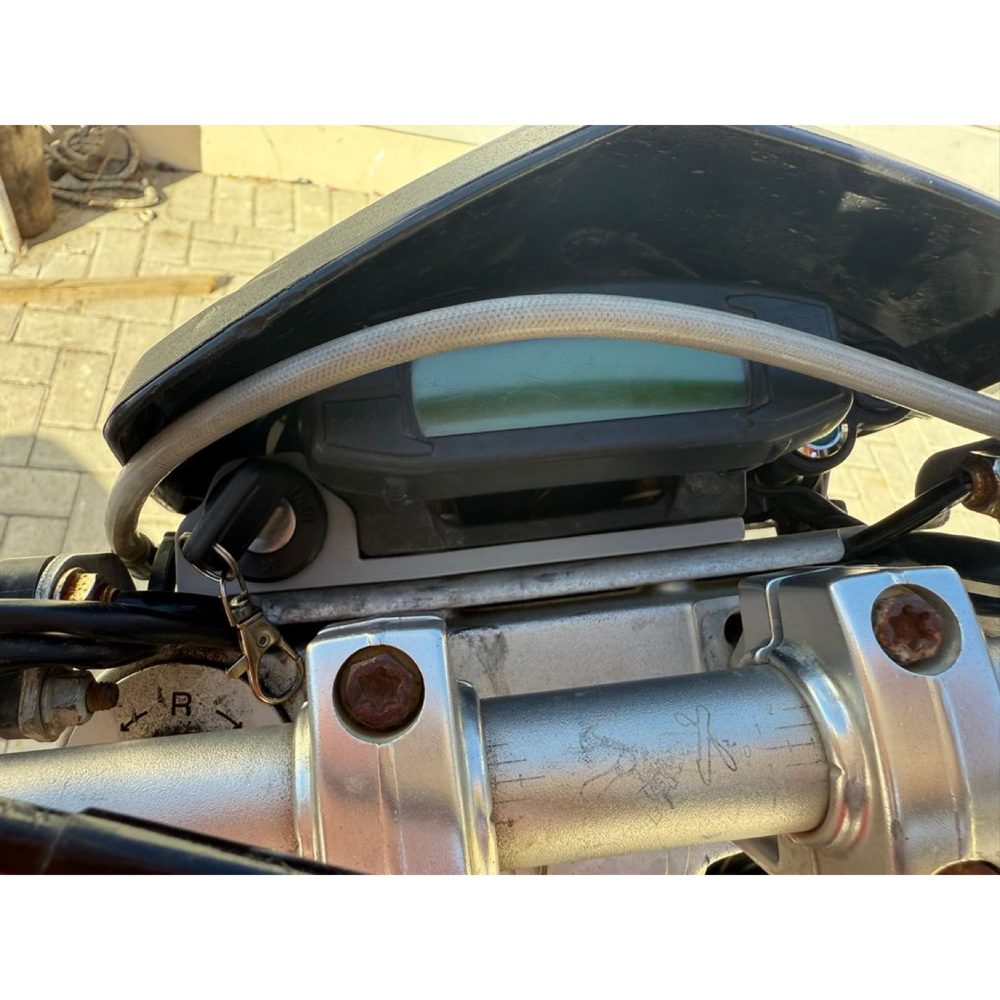 BMW G450X Kontak Yuvası