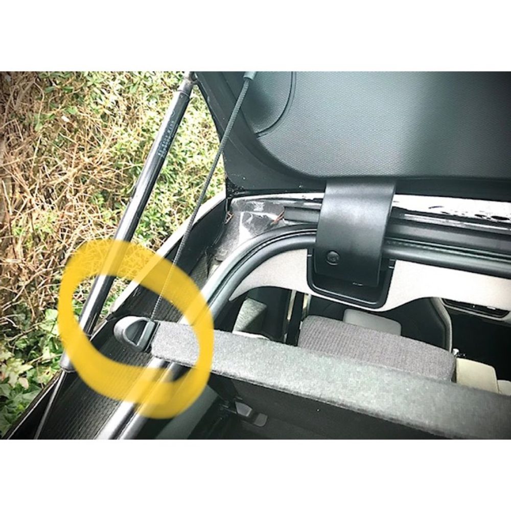 BMW i3 Arka Raf Klipsi görsel 3