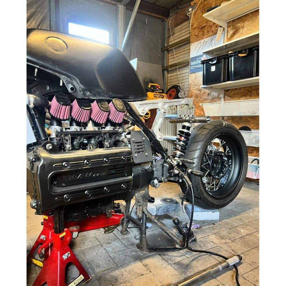 BMW K1100RS Gaz Kelebeği Emme Adaptörü görsel 2