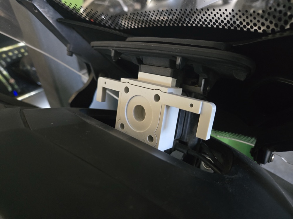 BMW K1600 Navigasyon Panel RAM Topu Montaj Aparatı görsel 2