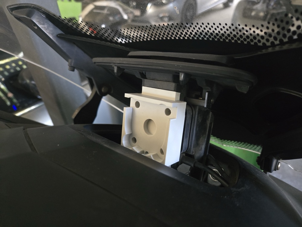 BMW K1600 Navigasyon Panel RAM Topu Montaj Aparatı görsel 4