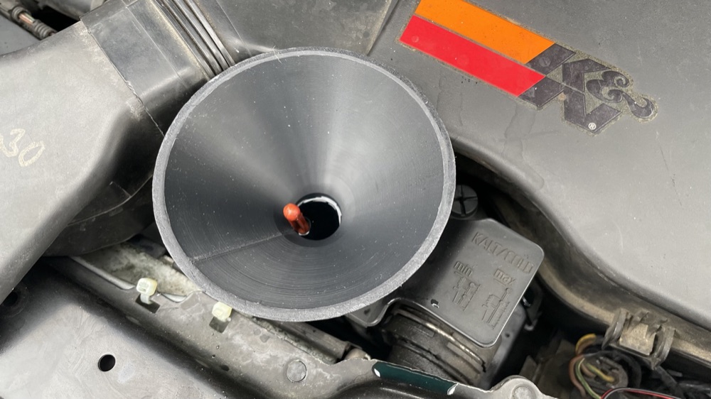 BMW M52 / M54 Motor Soğutma Suyu Hunisi