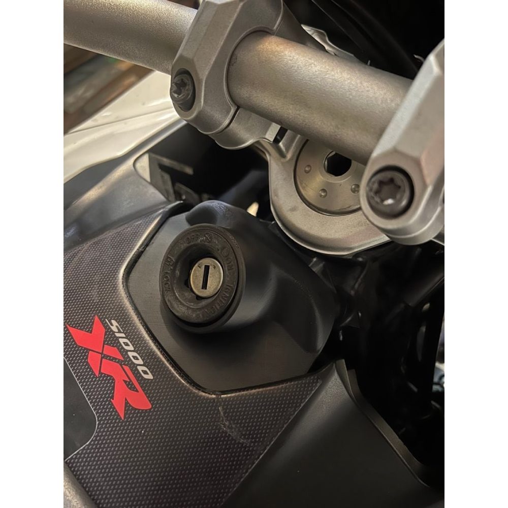 BMW S1000XR Kontak Anahtarı Kapağı (Modifiye)