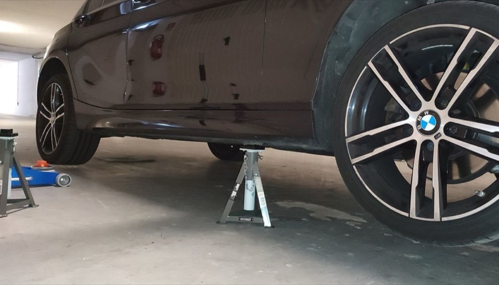BMW Uyumlu Kriko Standı Takozu
