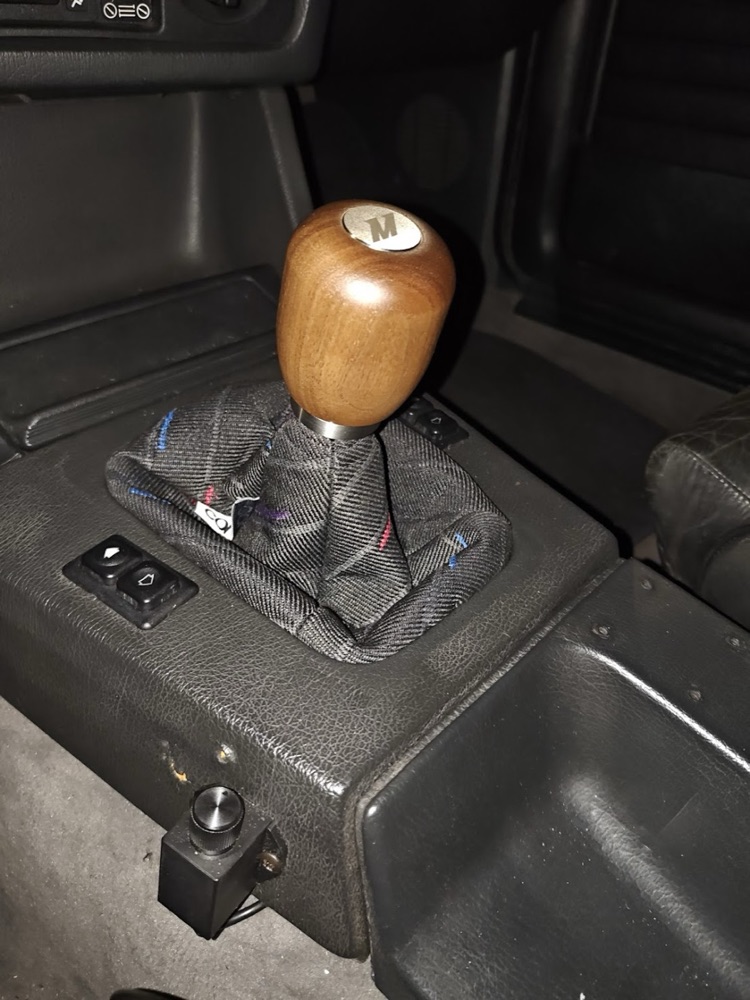 BMW Uyumlu Mishimoto Vites Topuzu Dişli Adaptörü görsel 2