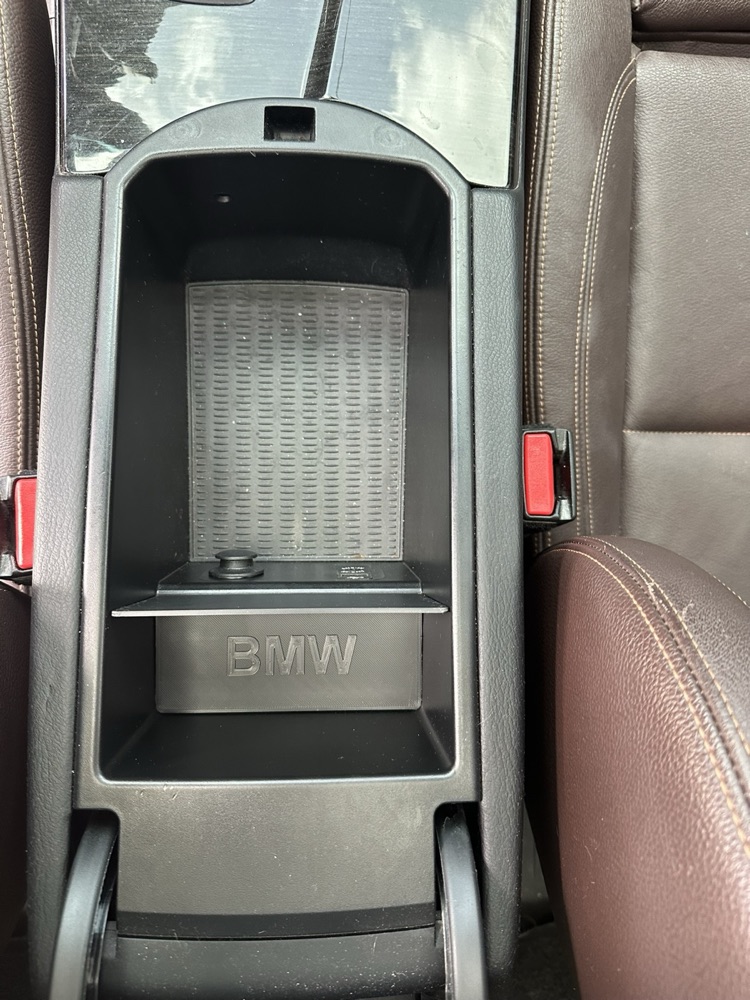 BMW X3 F25 Orta Konsol Düzenleyici Tepsi görsel 3