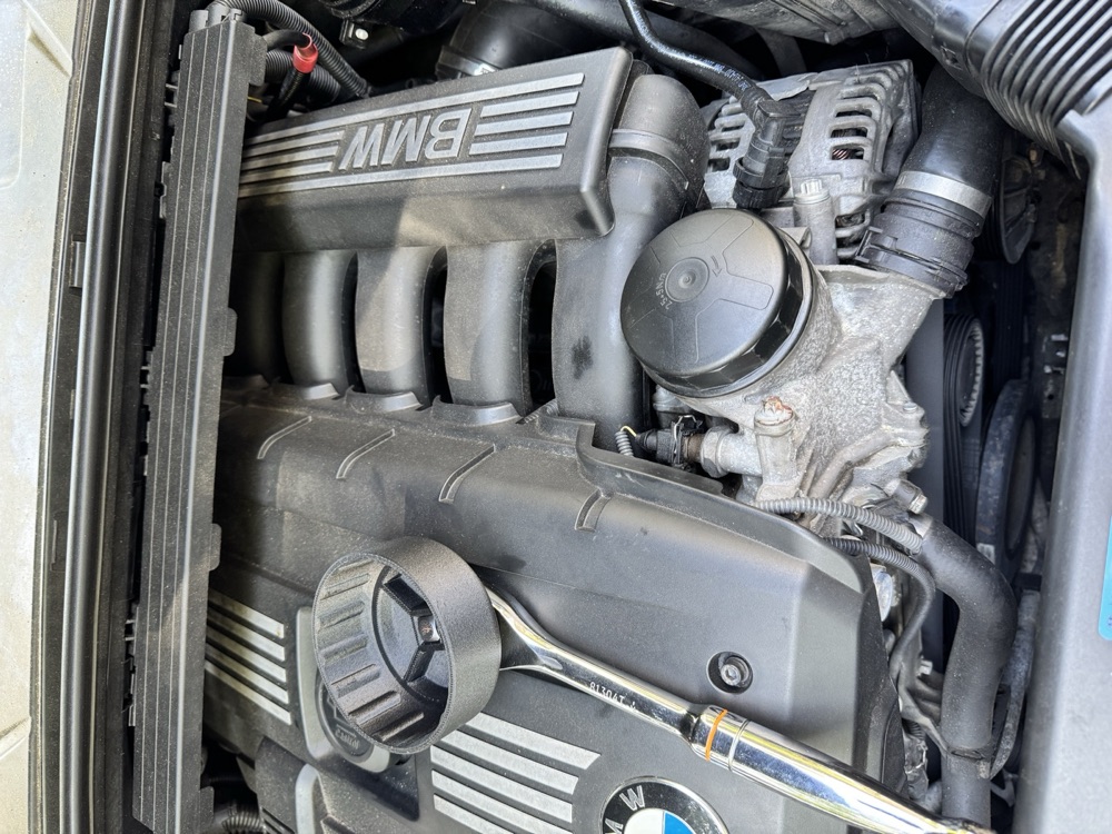 BMW Yağ Filtresi Kapağı Sökme Aparatı