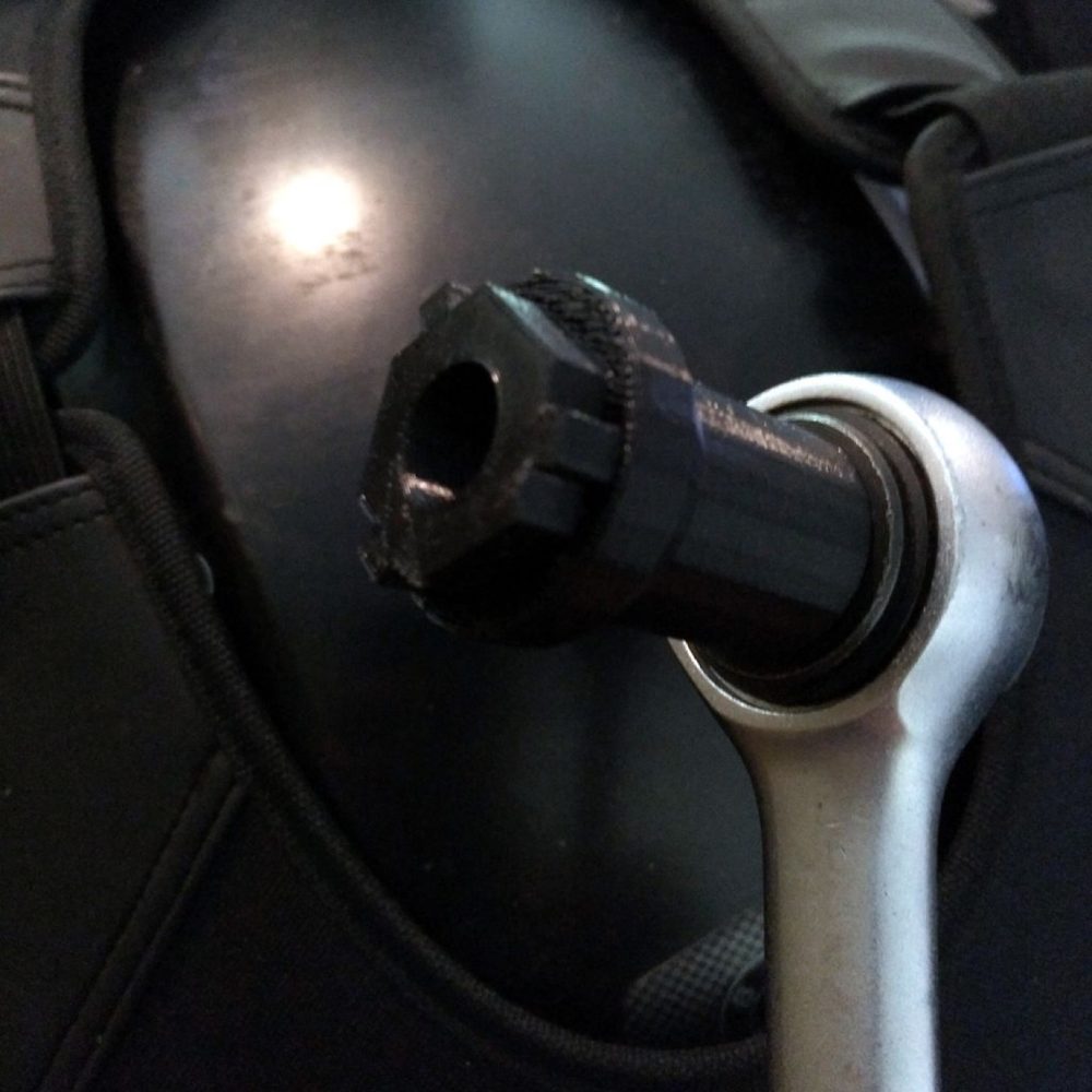 BMW Yağ Kapağı Anahtarı — G650GS Uyumlu