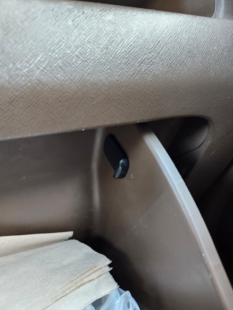 Honda CR-V (2002-2006) Torpido Kapağı Stoperi görsel 4