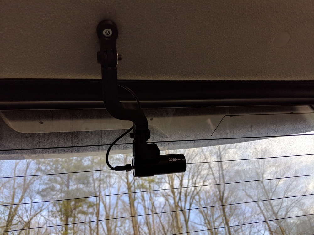 Toyota 4Runner (4. ve 5. Nesil) Arka Dashcam Montaj Aparatı