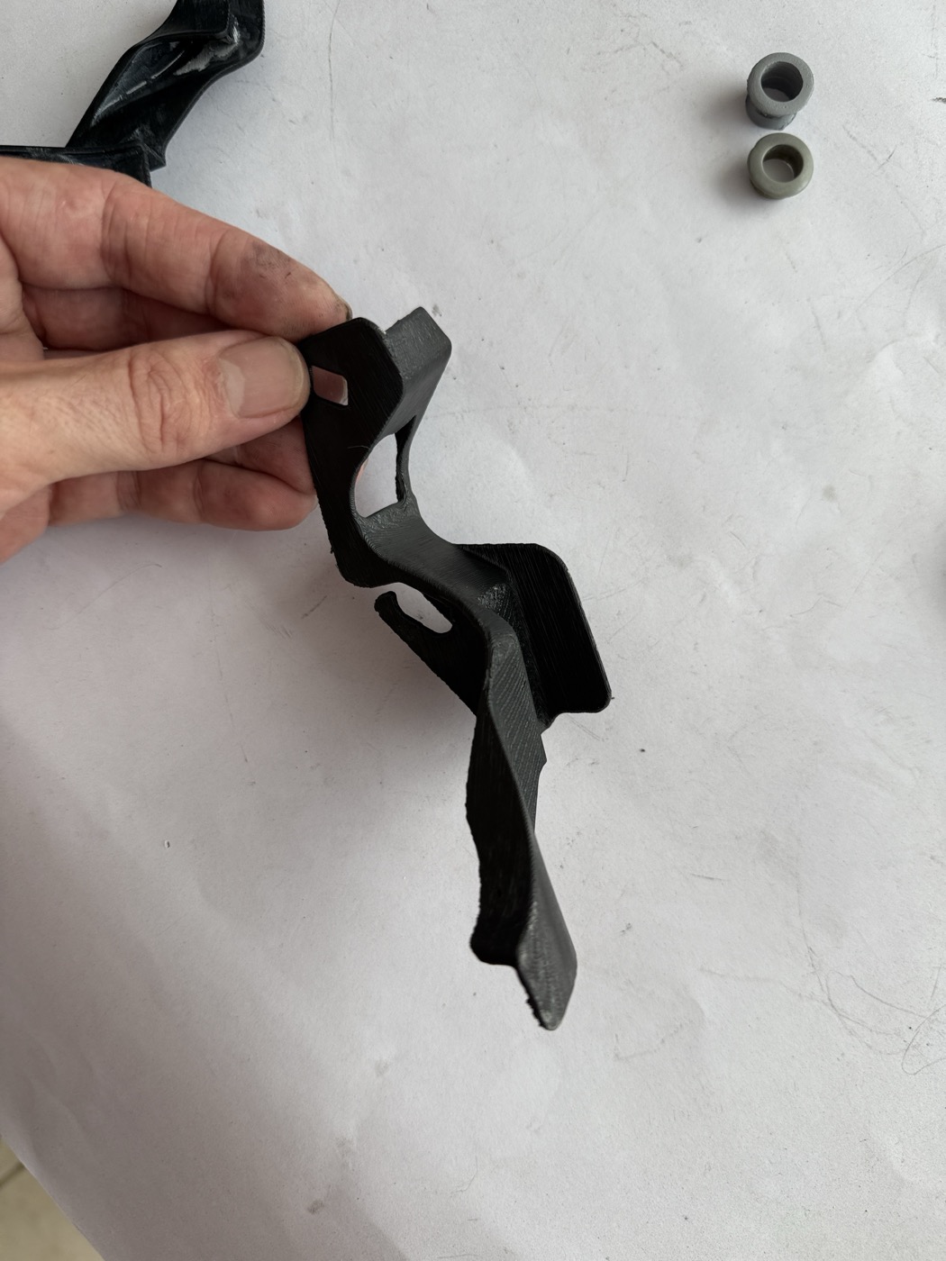 Aprilia Tuono Kablo Tutucu görsel 3