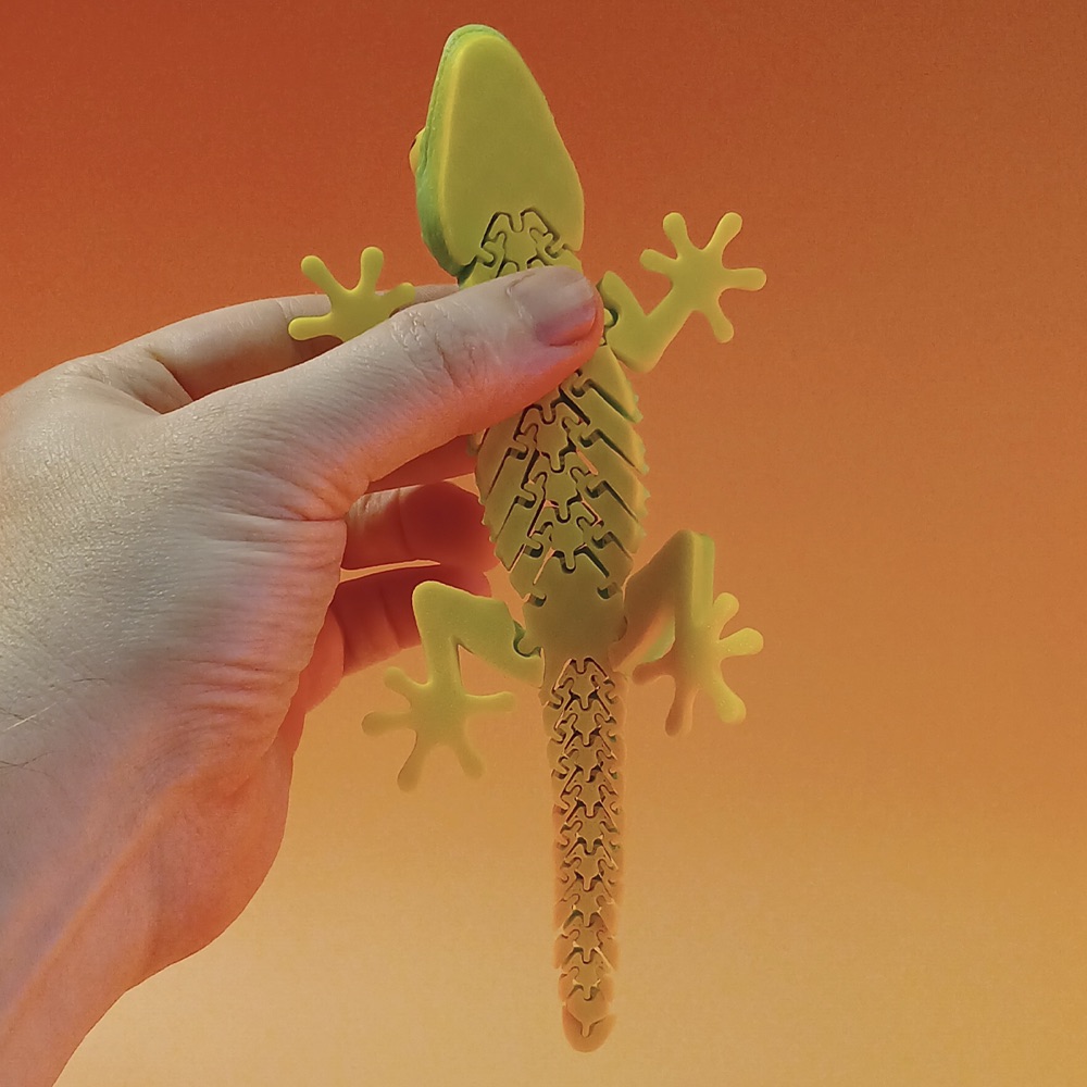 Eklemli Gecko Kertenkele Stres Oyuncağı — Esnek Gövde (6-25 cm Boyut Seçenekli) görsel 3