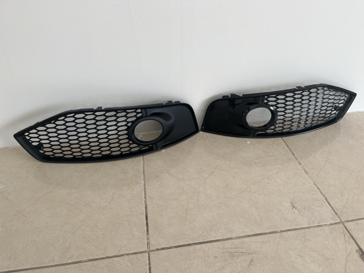 Audi A3 / RS3 Tampon Sis Farı Çerçevesi görsel 3
