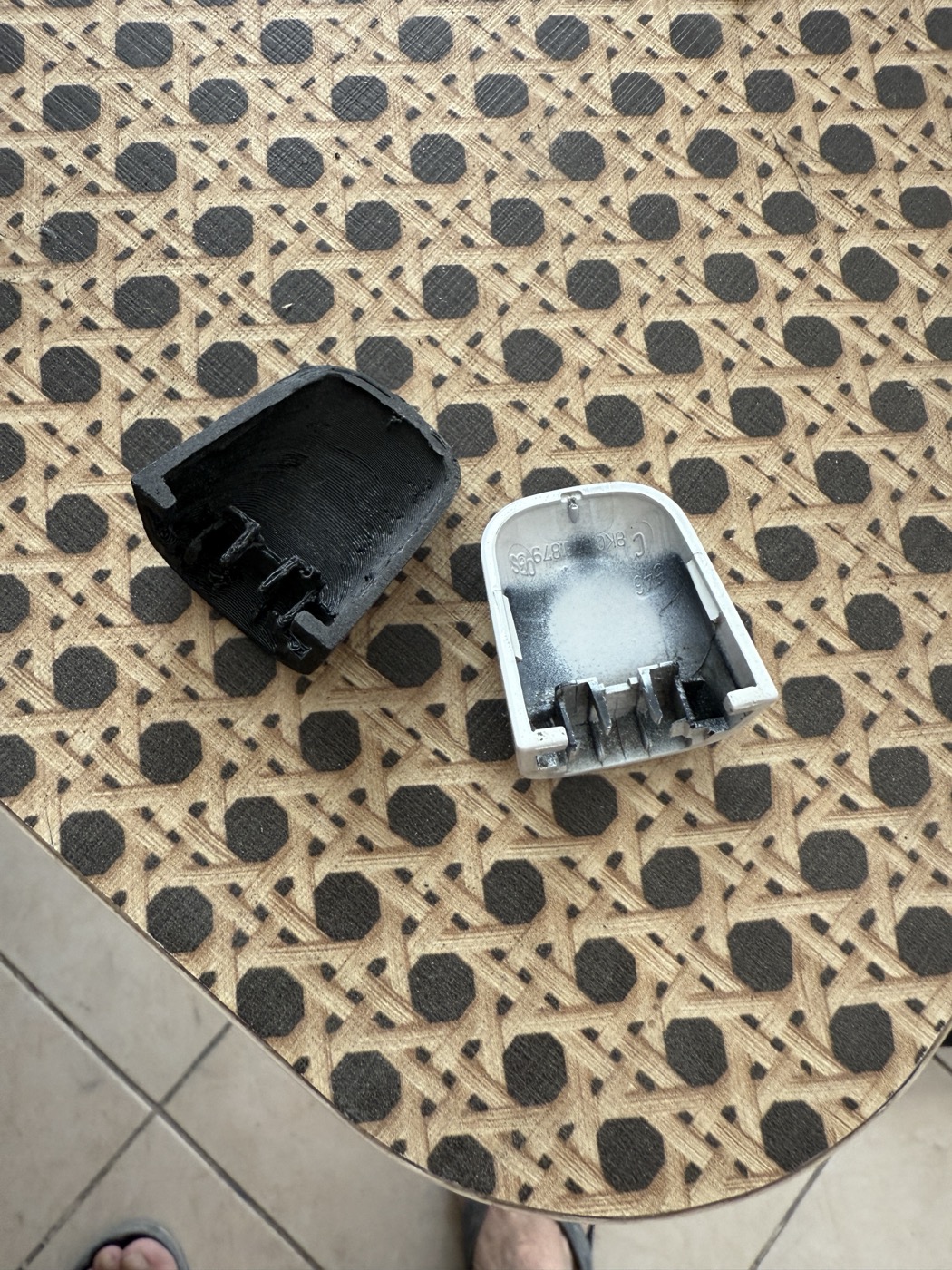 Audi A4 Kapı Kolu Kapağı görsel 4