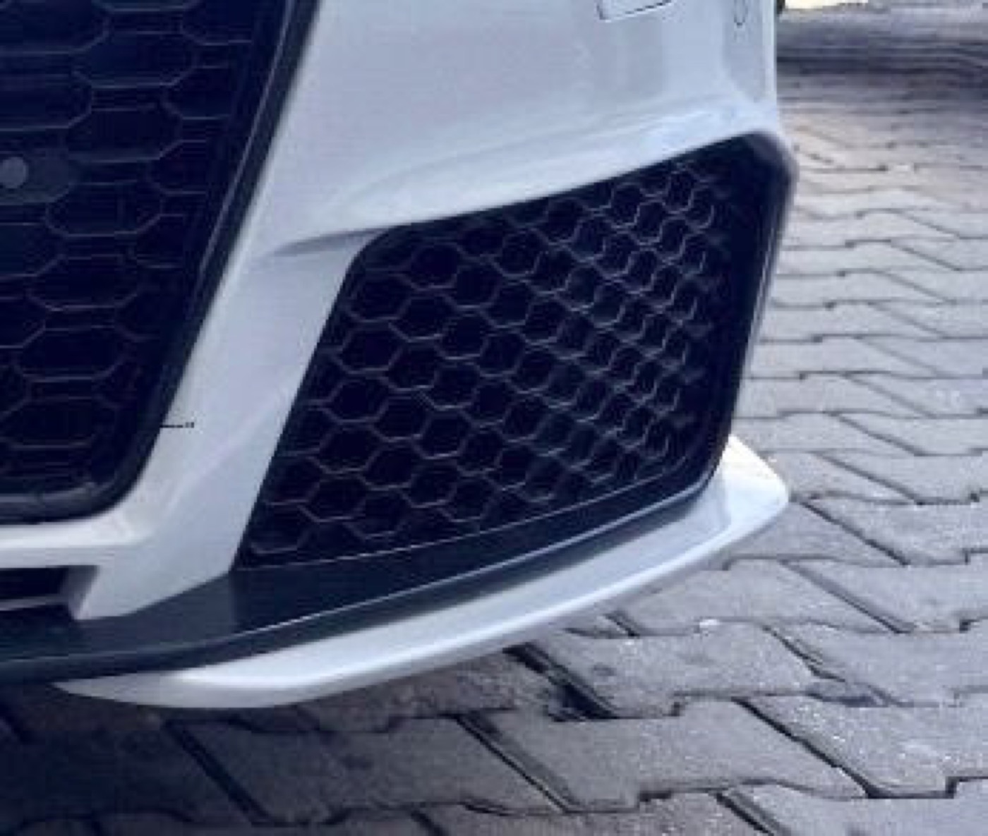 Audi A4 / RS4 Sis Farı Çerçevesi görsel 7