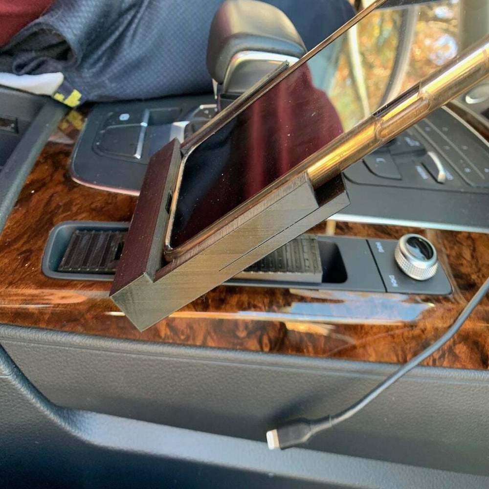 Audi Q5 iPhone XS Max Tutucu görsel 2