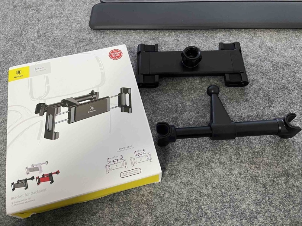 Audi Q7 iPad / iPhone Tablet Tutucu